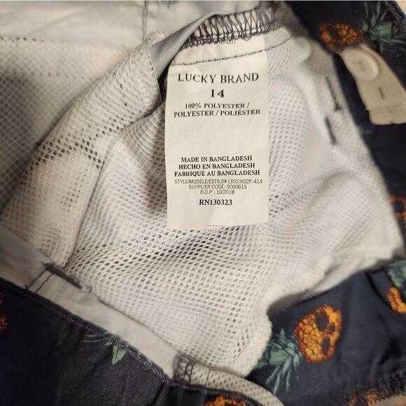 Lucky brand boy's skull print swim trunk - Picture 5 of 8